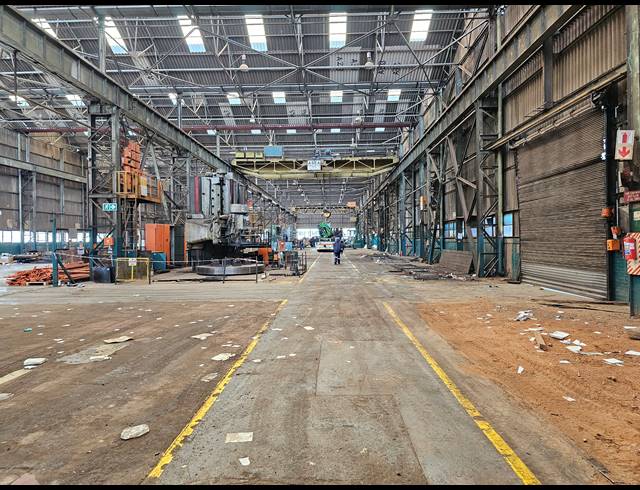 6,700M² FACTORY TO LET IN DUNCANVILLE